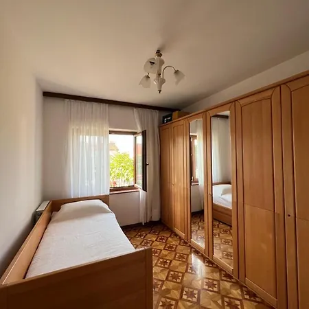 Martina 2 Пореч